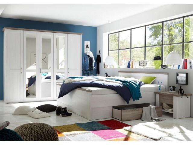 Schlafzimmer-Set >Lebbie< in Pinie Weiß - 241x49x42cm (BxHxT)