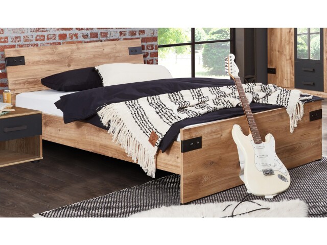 Bett >Lothar< in Plankeneiche - 146x85x210cm (BxHxT)