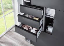 Schwebetürenschrank >BARCELONA< (BxH: 270x208 cm) in GRPAHIT + GLAS SCHWARZ
