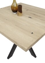 Esstisch >Micky< in Eiche massiv/schwarz - 100x76x100 (BxHxT)
