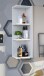 Hängeregal >Eckmodul Badezimmerschrank< in Weiß Hochglanz - 20x65x21 (BxHxT)