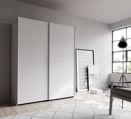 Schiebetürenschrank >Schach&matt< in Weiss - 150,1x190,5x61,2cm (BxHxT)