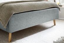 Stauraumbett >Lotte mit BK< Liegefläche 140x200cm, pastellblau, Stellmaß: 161x105x222cm (BxHxT)
