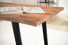 Schreibtisch >WL7.276< in Akazie / schwarz - 120x60x76 (LxBxH)